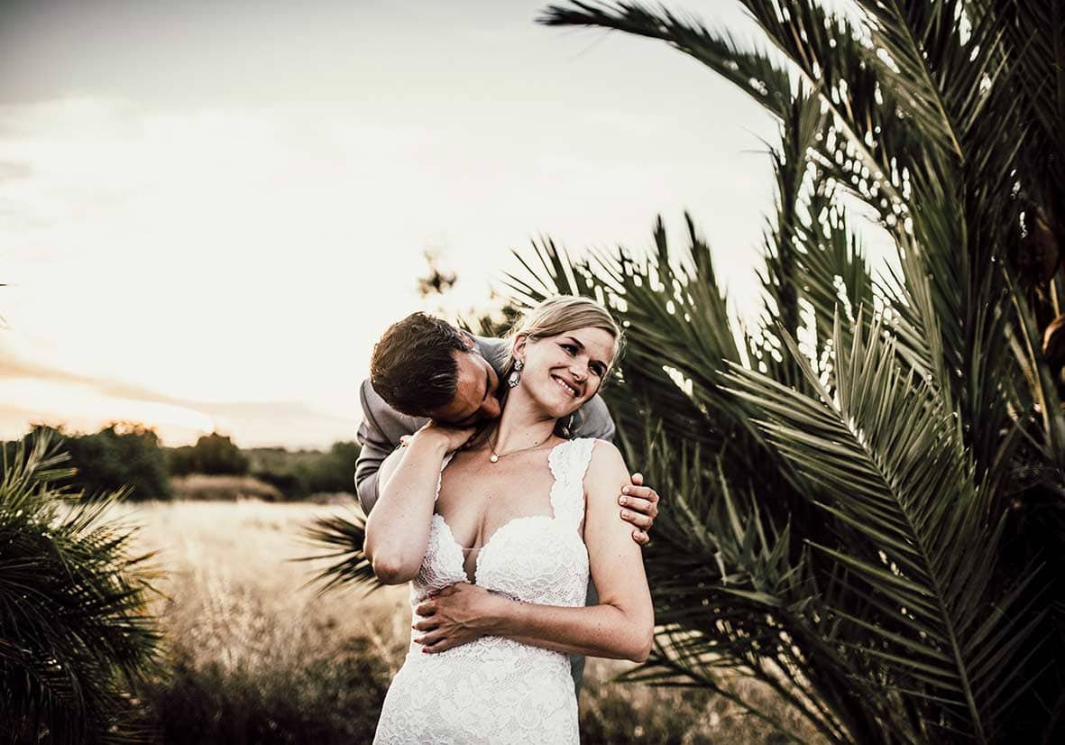 wedding photographers mallorca kiss neck