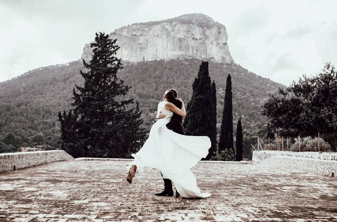 Fotógrafo bodas Toscana montañas