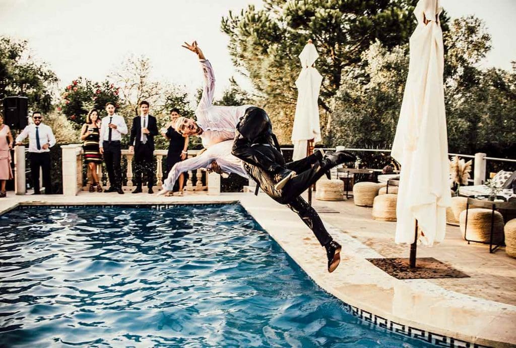 natural wedding photographer jump