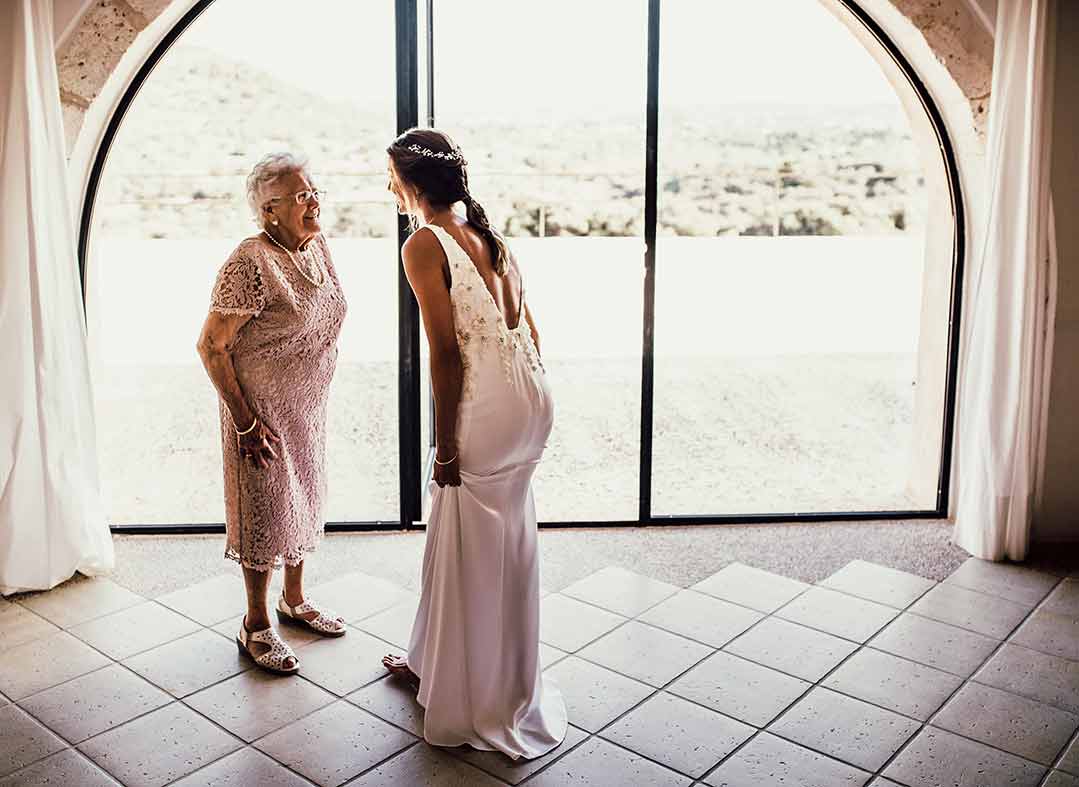 "ALT"wedding photographers in Mallorca sweet