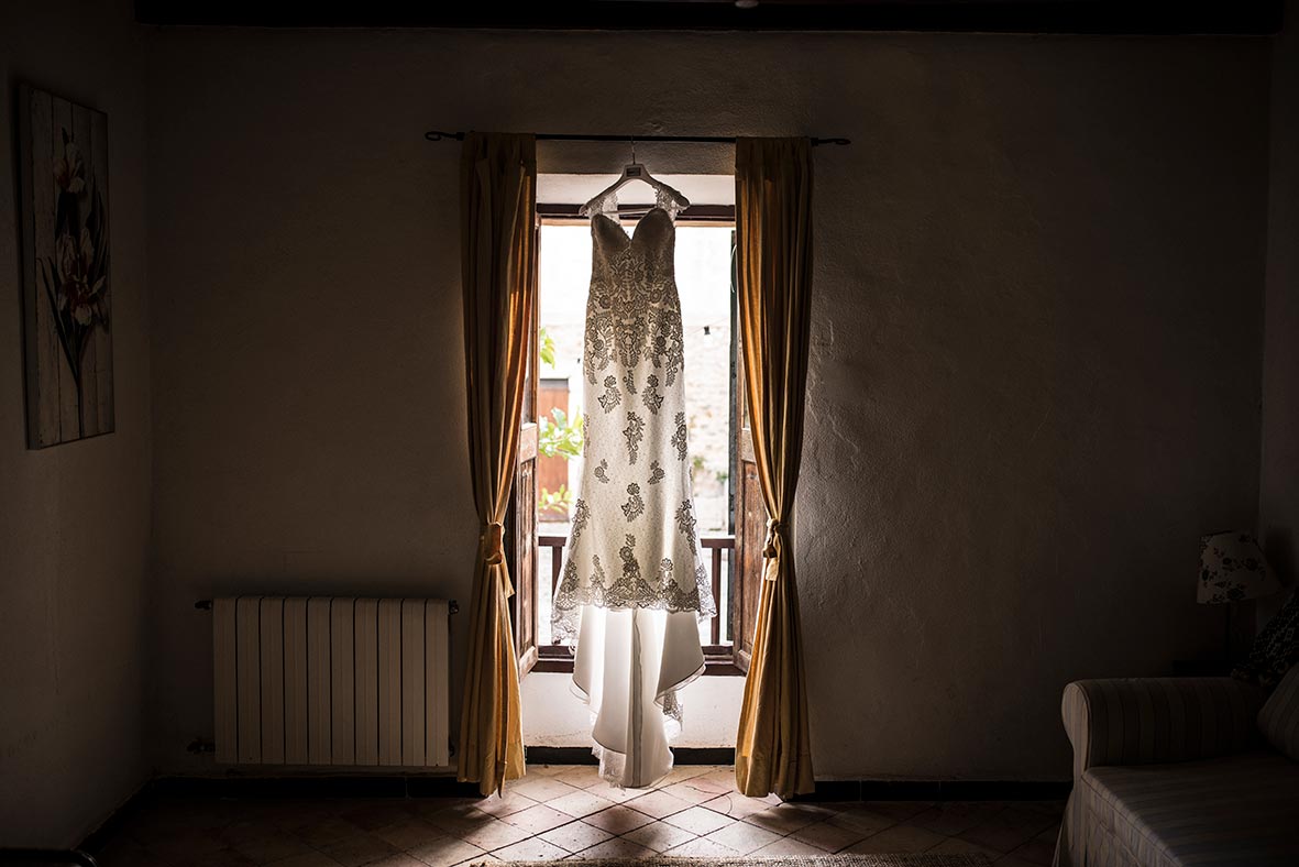 "ALT"fotógrafo en mallorca son burguet vestido