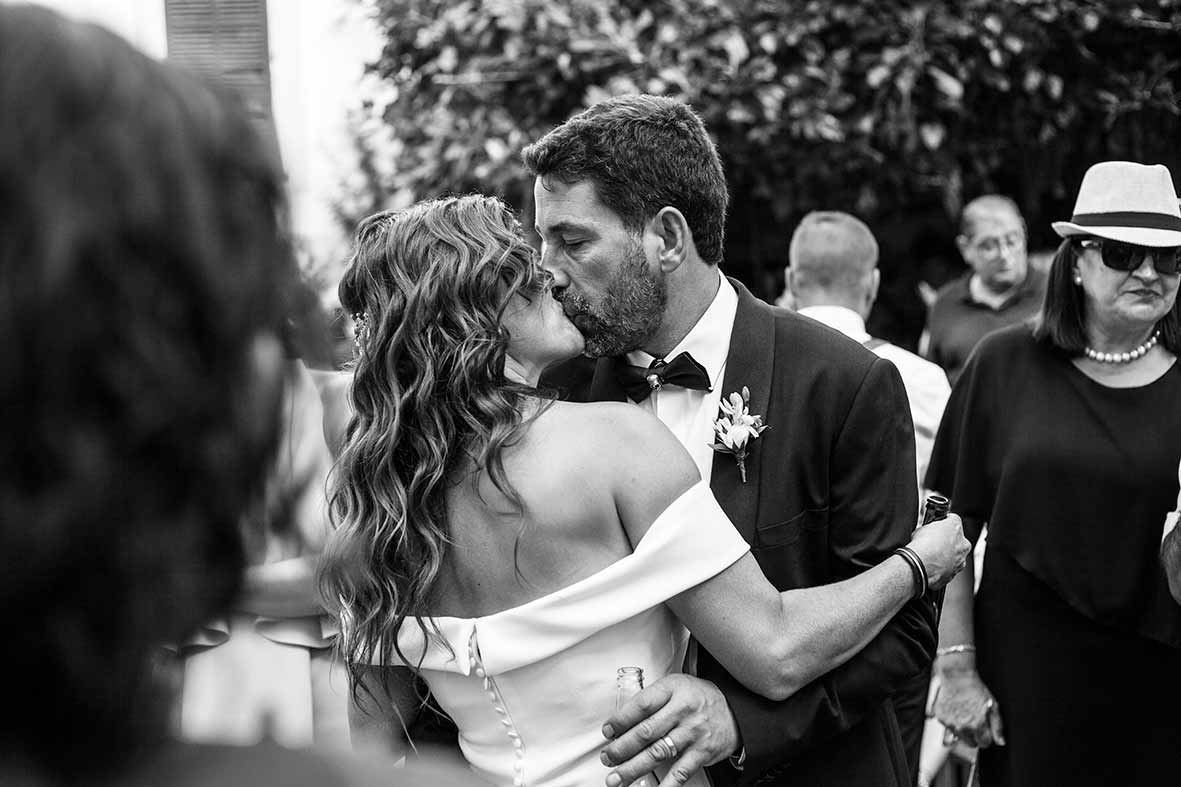 "ALT"wedding reportage mallorca kiss