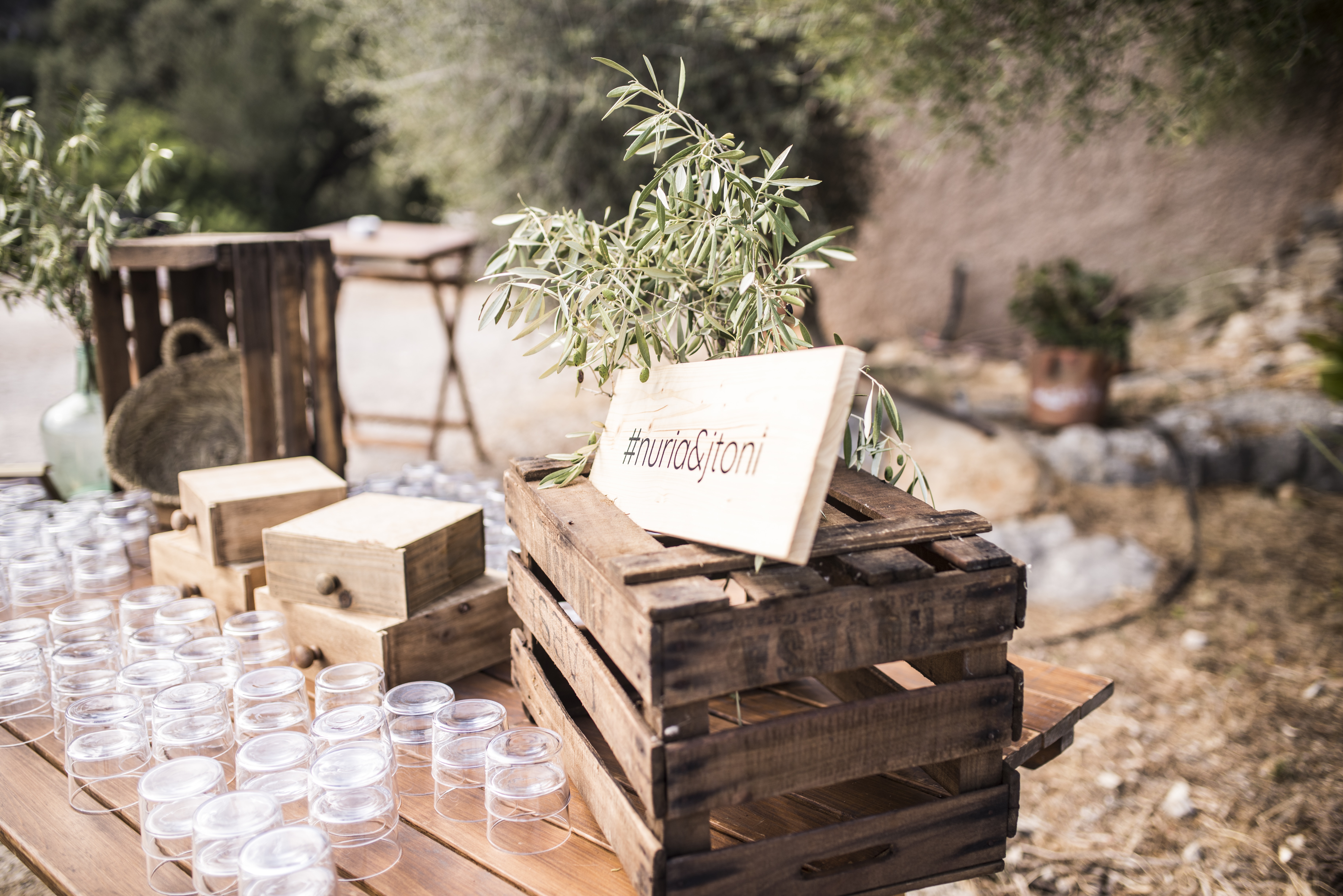 "ALT"bodas sostenibles Mallorca cajas recicladas
