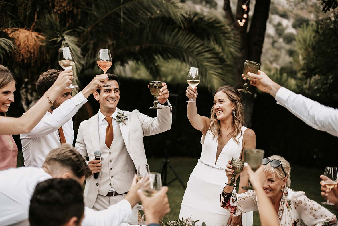 "ALT"fotógrafo de boda finca comassema brindis banquete"
