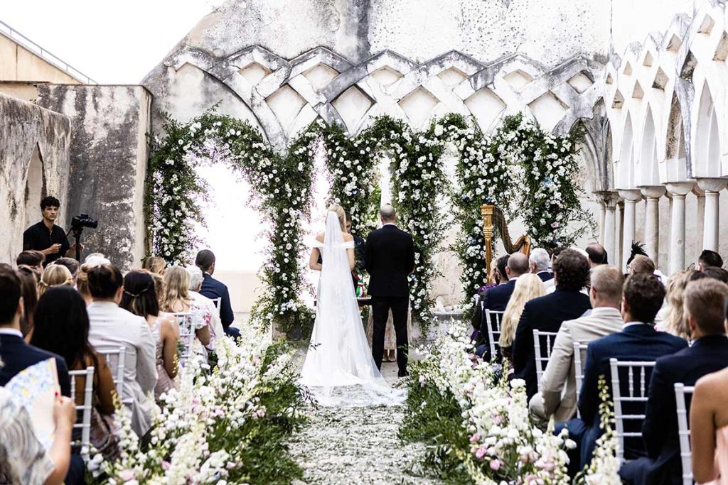 "ALT"fotógrafo de boda en Amalfi ceremonia por detrás"