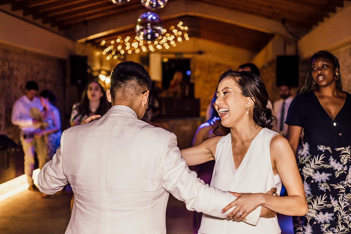 "ALT"boda filipina en mallorca baile disco"