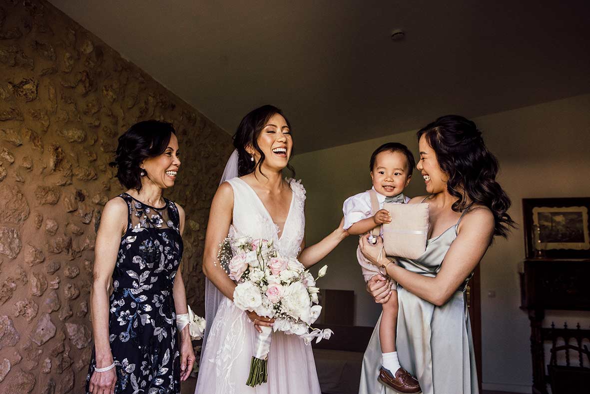 "ALT"boda filipina en Mallorca preparativos en familia"