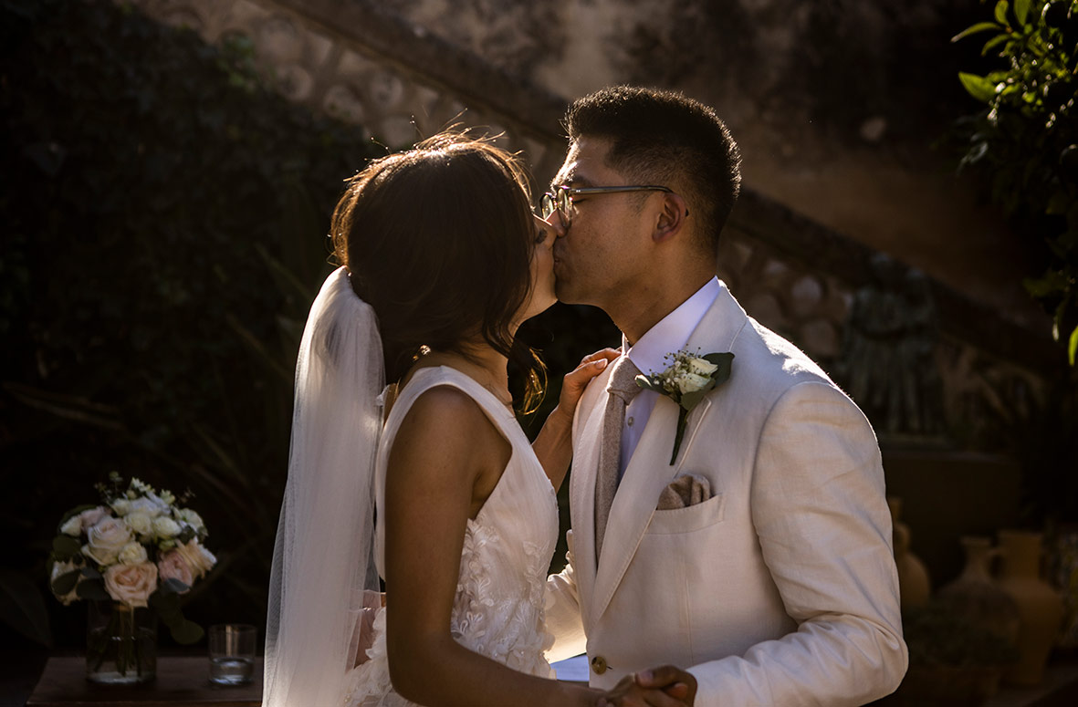 "ALT"boda filipina en Mallorca beso ceremonia"