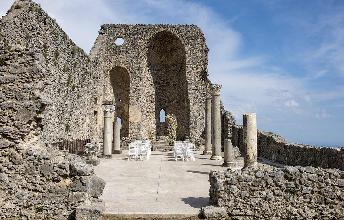 "ALT"boda en la costa amalfitana basilica deco"