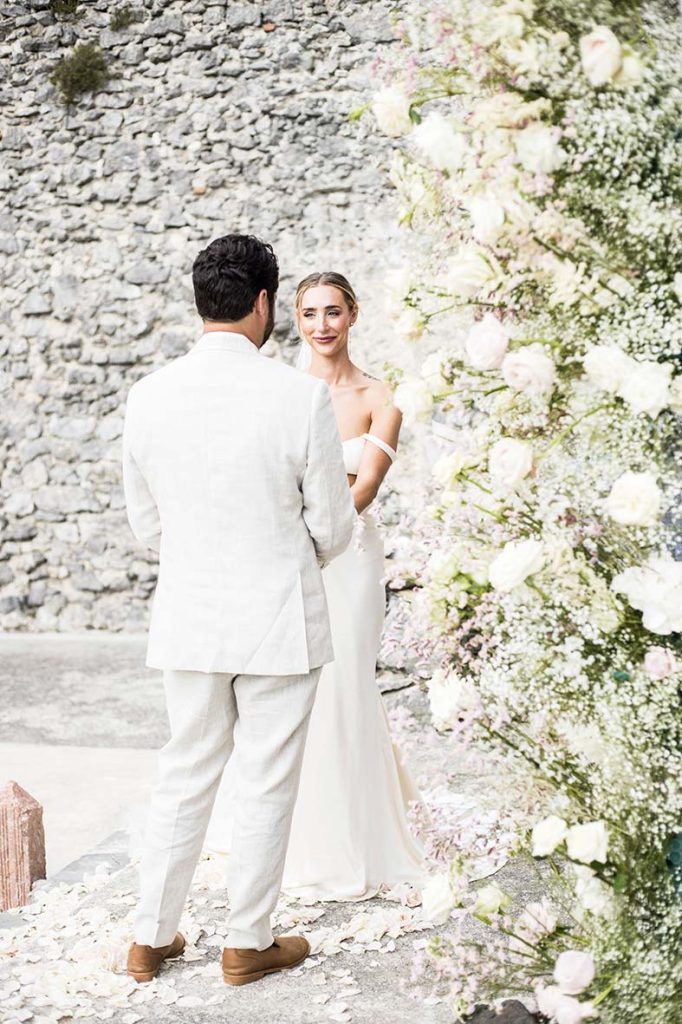 "ALT"boda en la costa amalfitana novia entera altar"