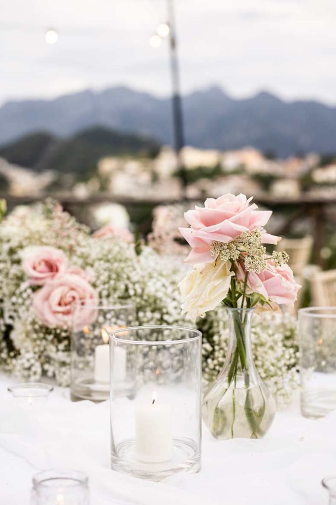 "ALT"boda en la costa amalfitana flores deco cena"