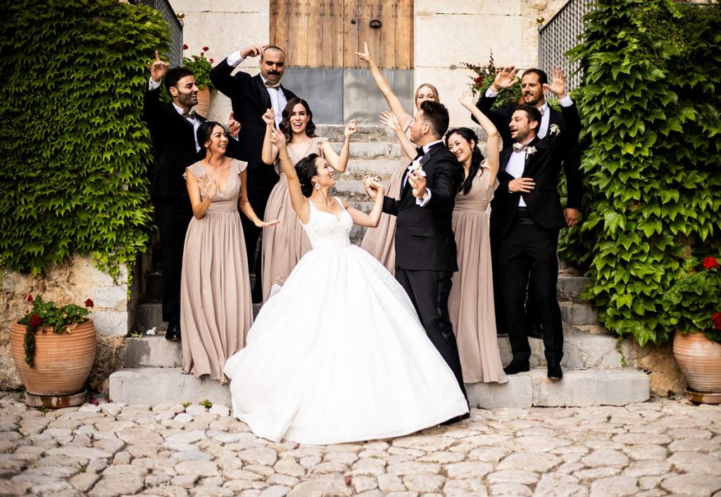 "ALT"boda coreana en finca comassema mallorca manos arriba"