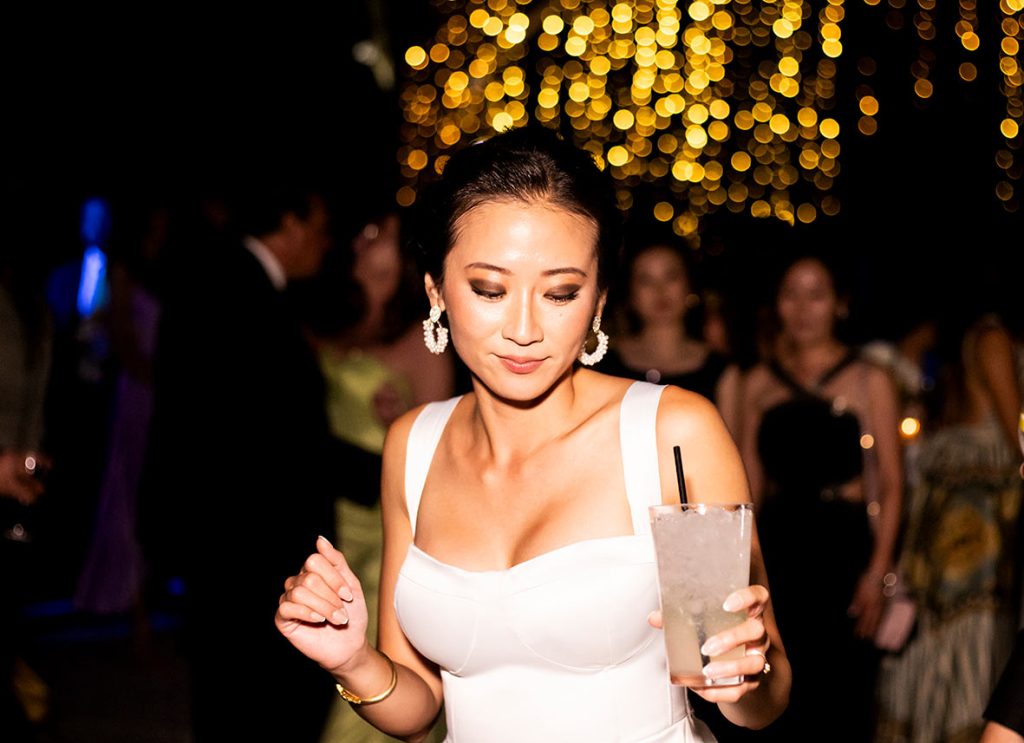 "ALT"boda coreana en finca comassema mallorca luces de fiesta"