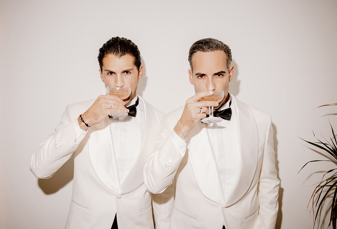 "alt"wedding photographer mallorca vogue wedding"