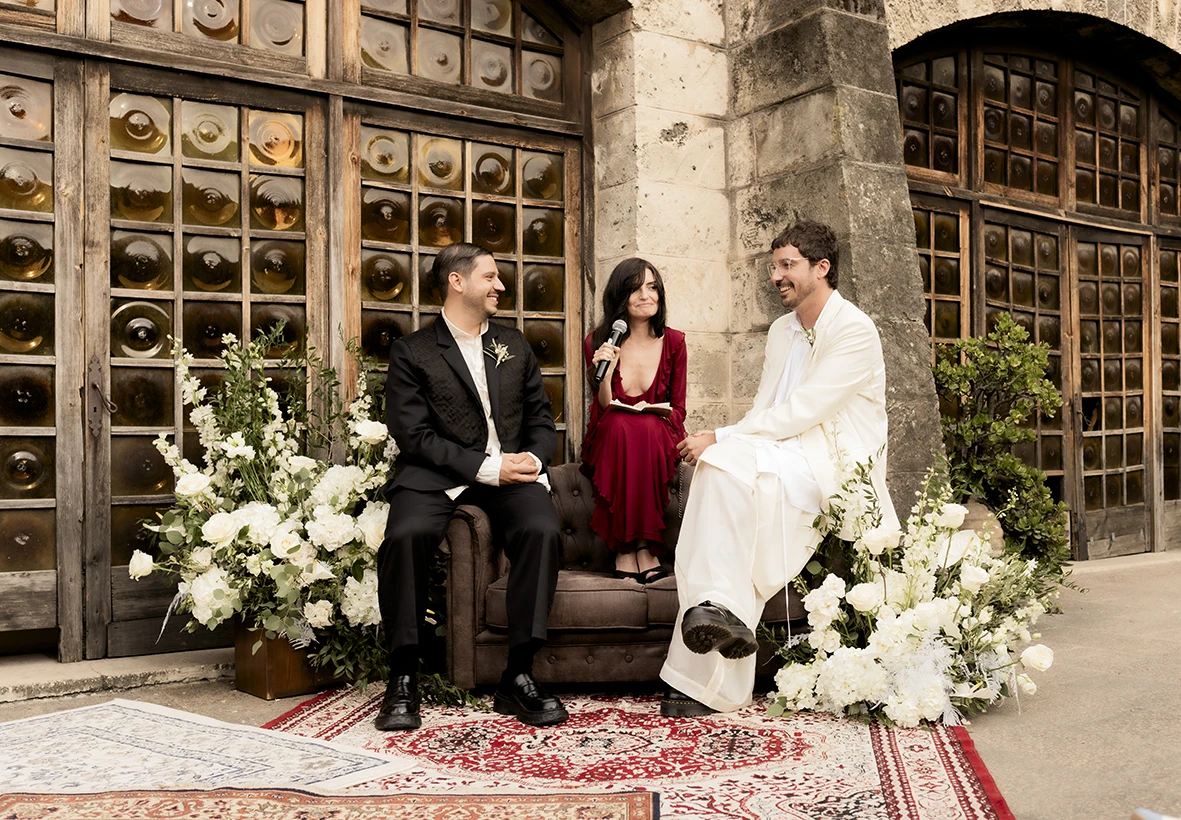 Intimate ceremony moment at a wedding in Finca Gordiola Mallorca.
