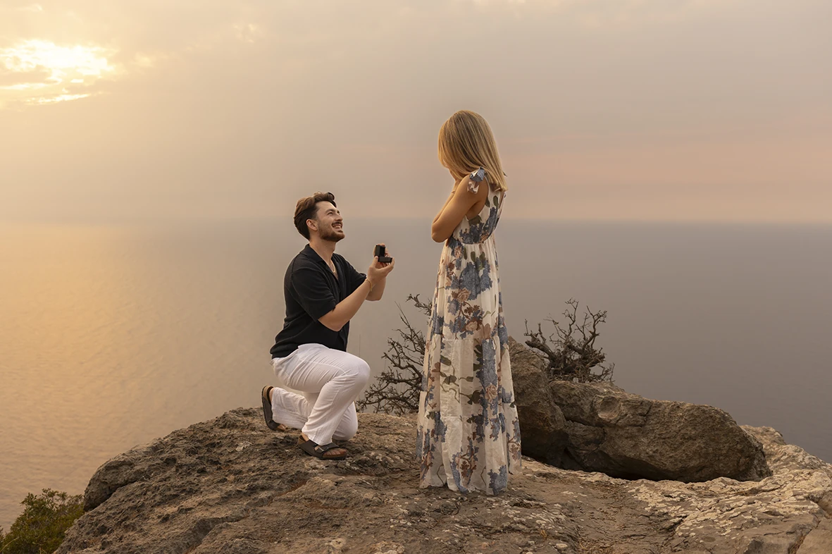 ring exchange during a marriage proposal in Mallorca photographed by Inma del Valle